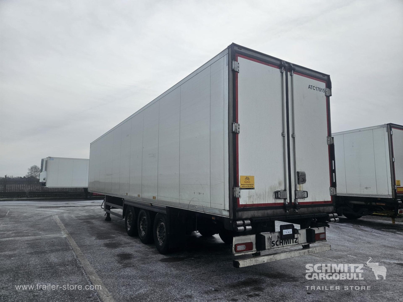 Isothermal semi-trailer SCHMITZ Reefer Multitemp: picture 8