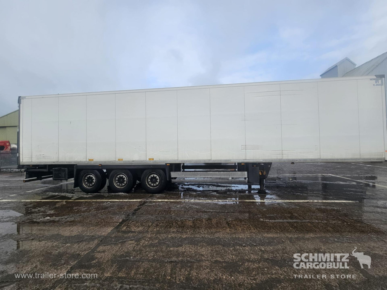 SCHMITZ Reefer Multitemp - Isothermal semi-trailer: picture 3 SCHMITZ Reefer Multitemp - Isothermal semi-trailer: picture 3