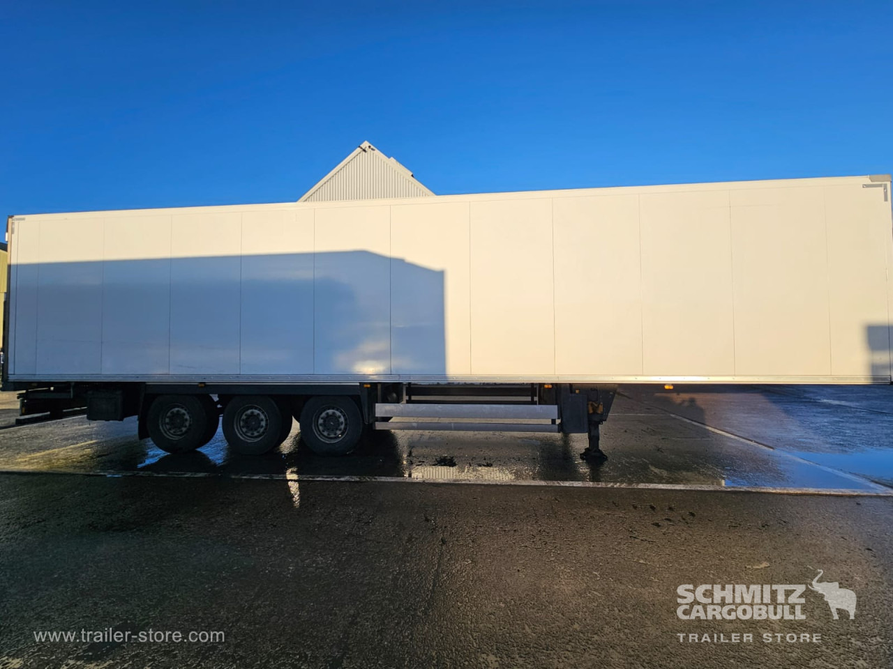 SCHMITZ Reefer Multitemp - Isothermal semi-trailer: picture 2 SCHMITZ Reefer Multitemp - Isothermal semi-trailer: picture 2
