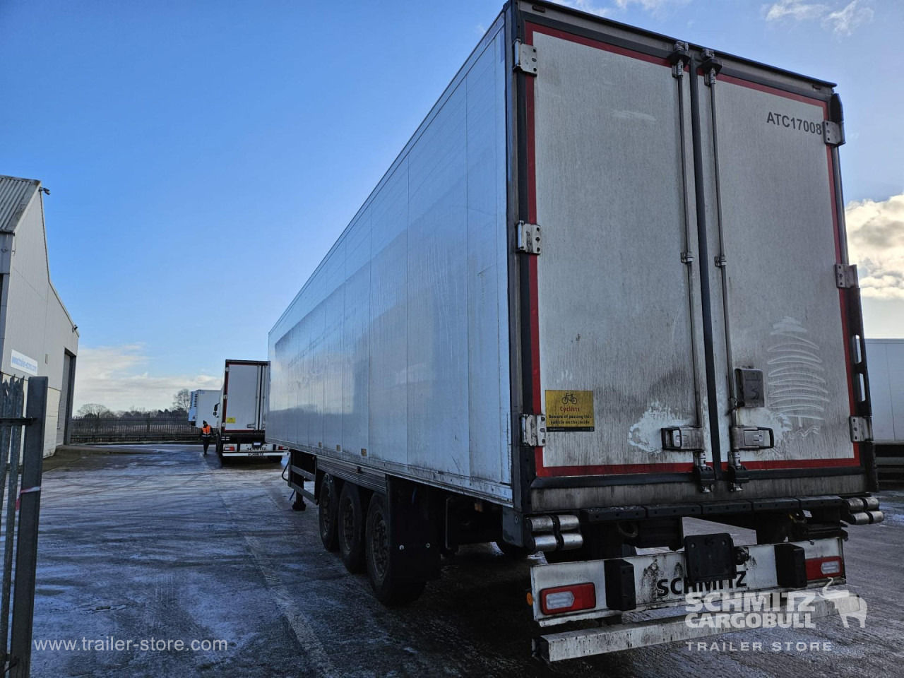 Isothermal semi-trailer SCHMITZ Reefer Multitemp: picture 8
