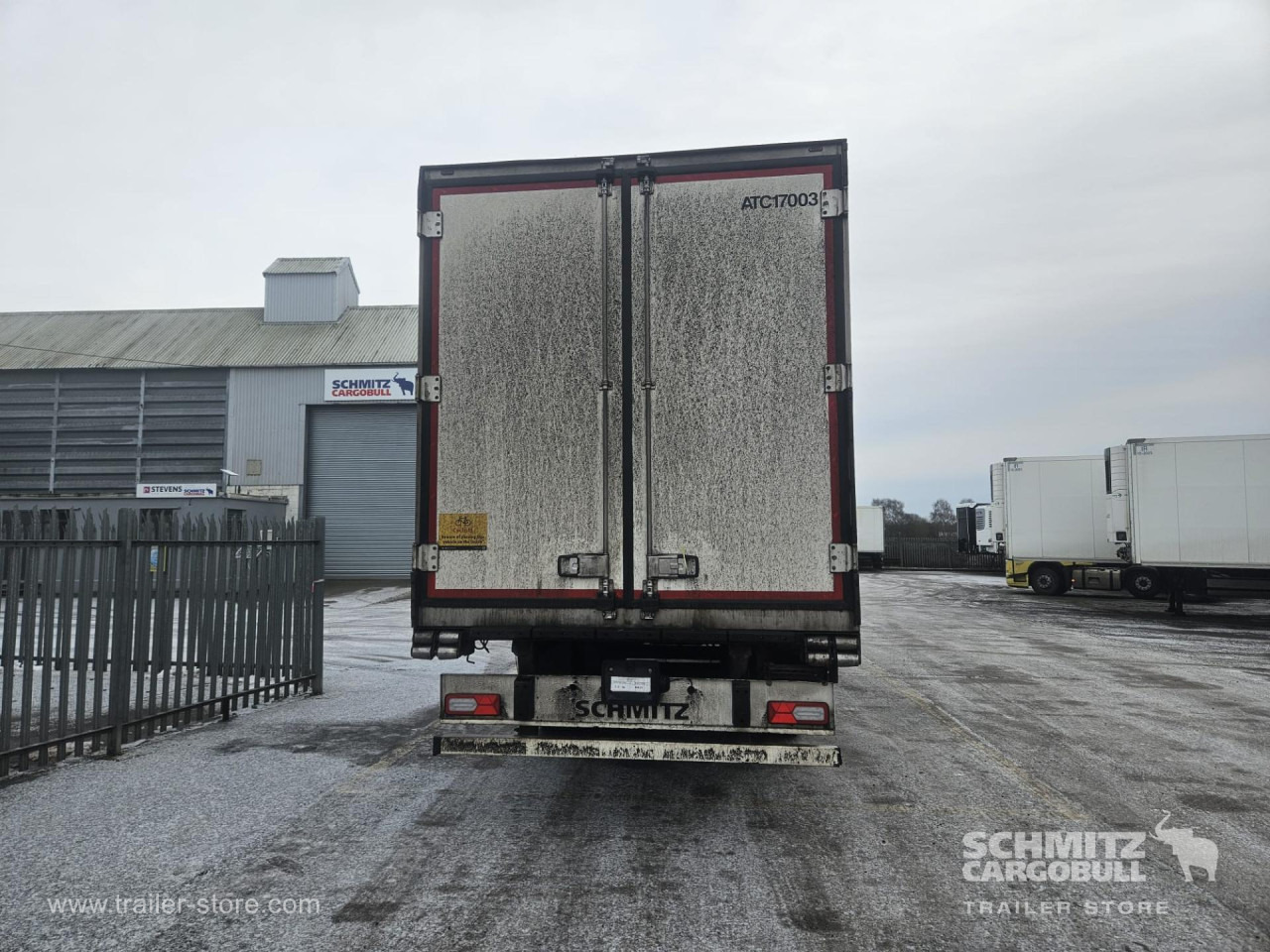 Isothermal semi-trailer SCHMITZ Reefer Multitemp: picture 11
