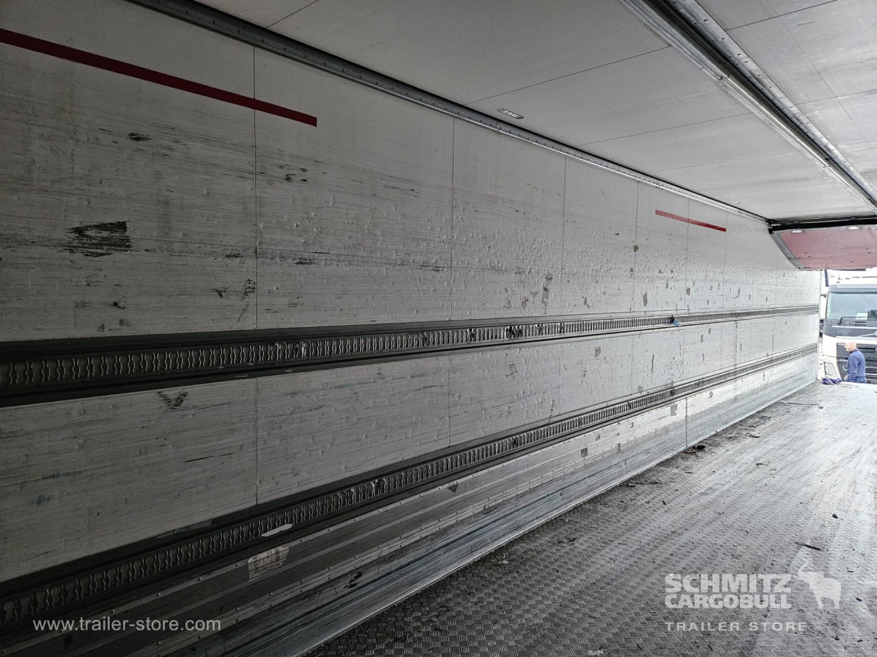 Isothermal semi-trailer SCHMITZ Reefer Multitemp: picture 7