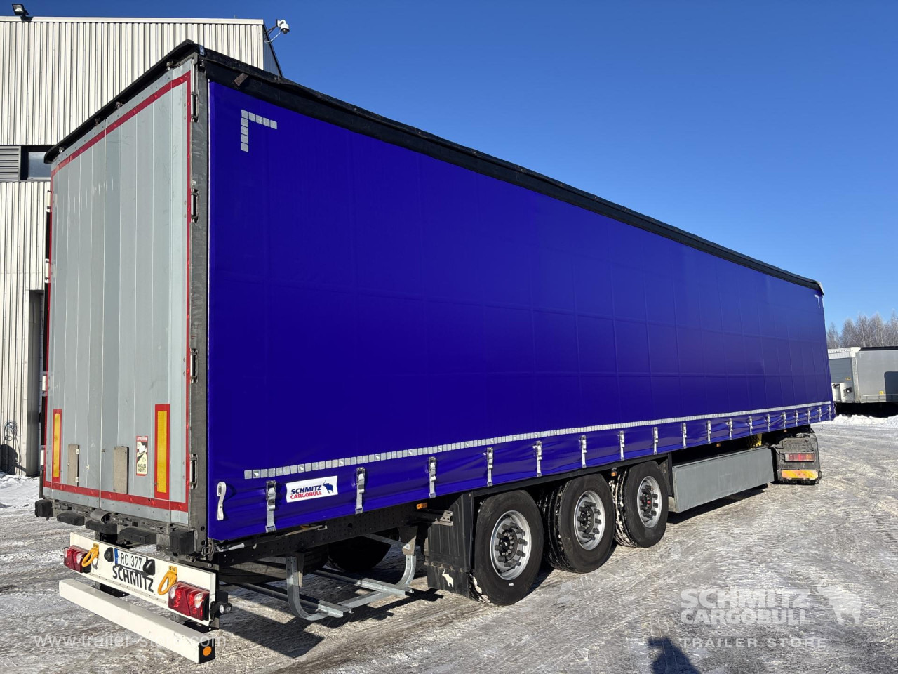 SCHMITZ Curtainsider Standard - Curtainsider semi-trailer: picture 1 SCHMITZ Curtainsider Standard - Curtainsider semi-trailer: picture 1