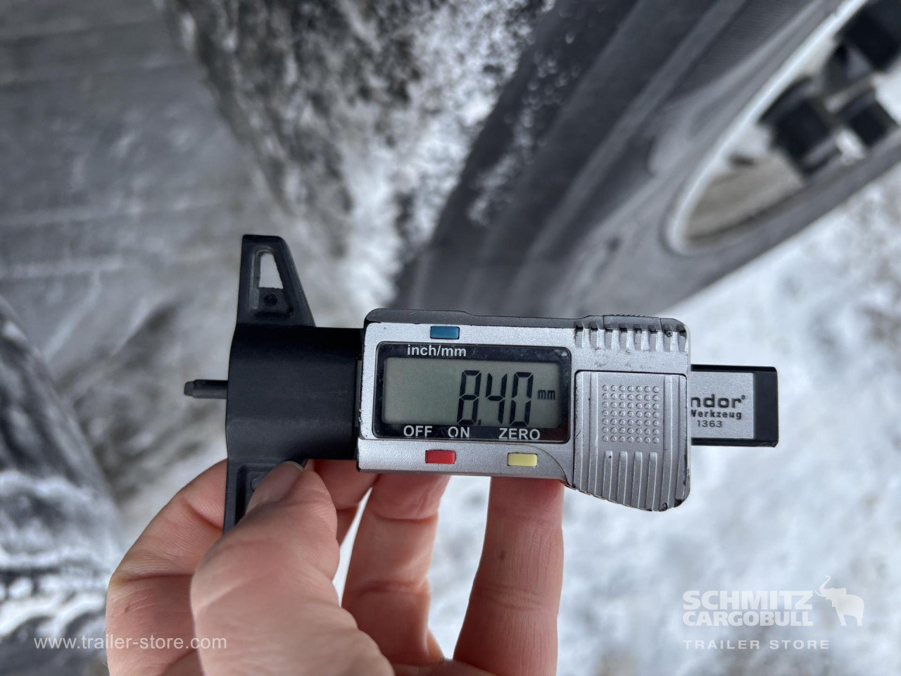 SCHMITZ Curtainsider Standard - Curtainsider semi-trailer: picture 2 SCHMITZ Curtainsider Standard - Curtainsider semi-trailer: picture 2