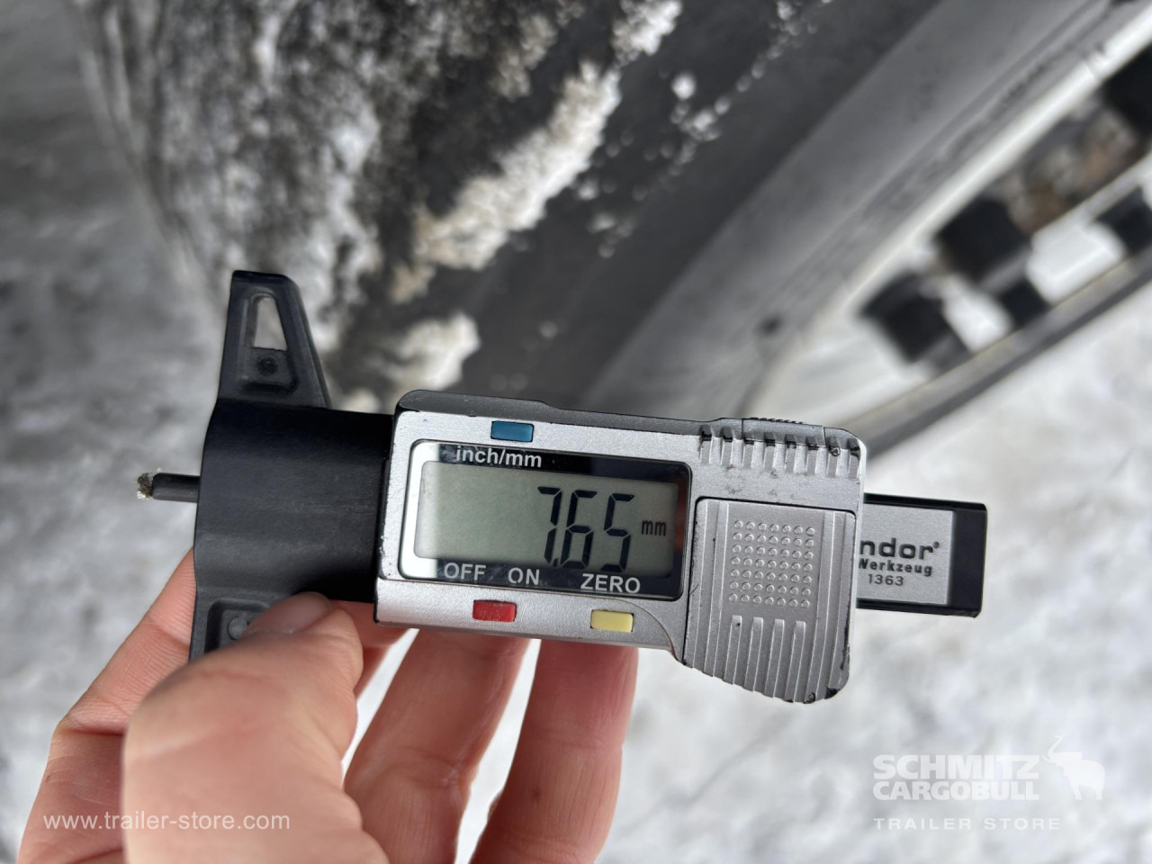 SCHMITZ Curtainsider Standard - Curtainsider semi-trailer: picture 2 SCHMITZ Curtainsider Standard - Curtainsider semi-trailer: picture 2