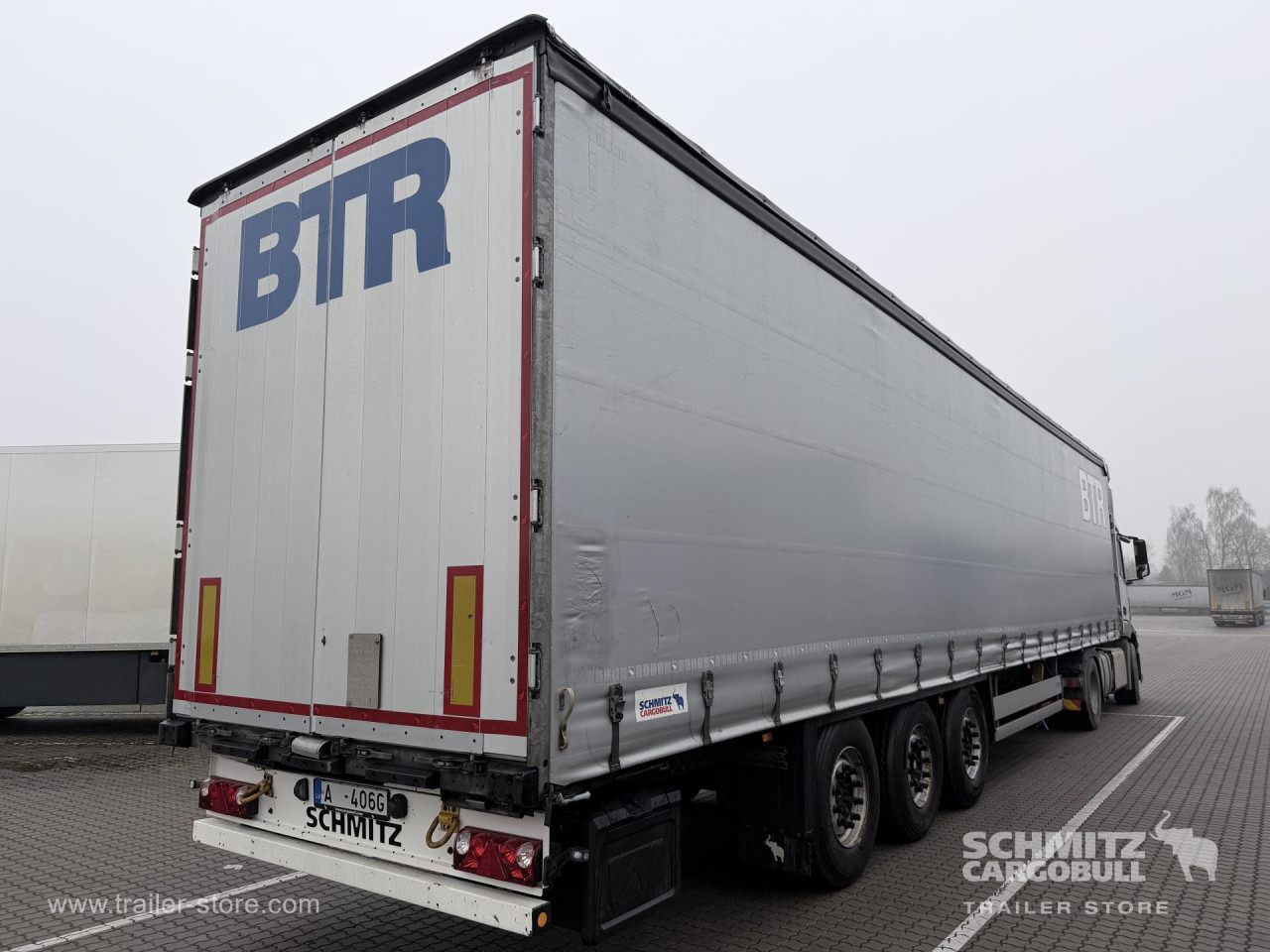 SCHMITZ Curtainsider Standard - Curtainsider semi-trailer: picture 1 SCHMITZ Curtainsider Standard - Curtainsider semi-trailer: picture 1