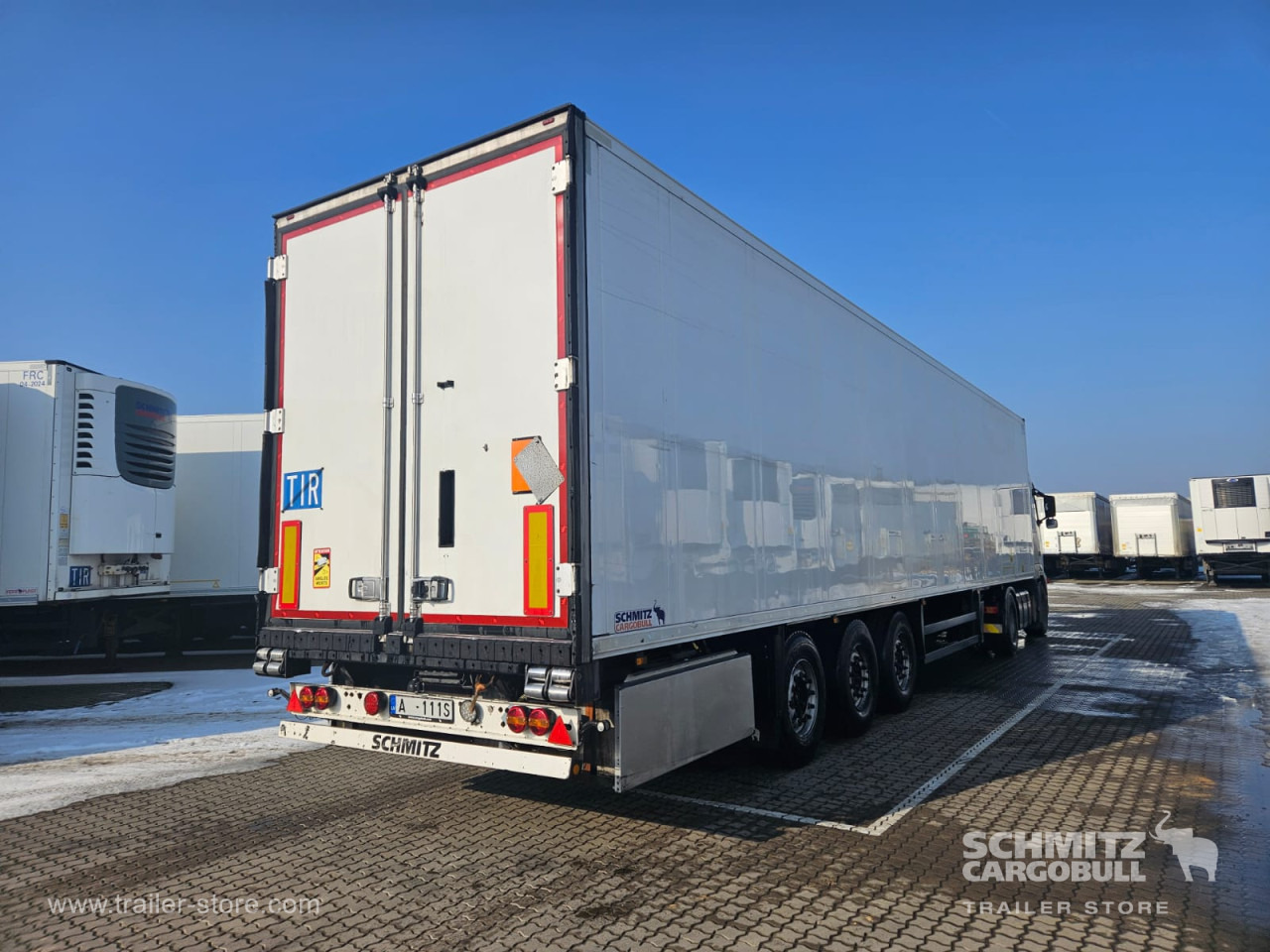 SCHMITZ Reefer Standard - Isothermal semi-trailer: picture 1 SCHMITZ Reefer Standard - Isothermal semi-trailer: picture 1