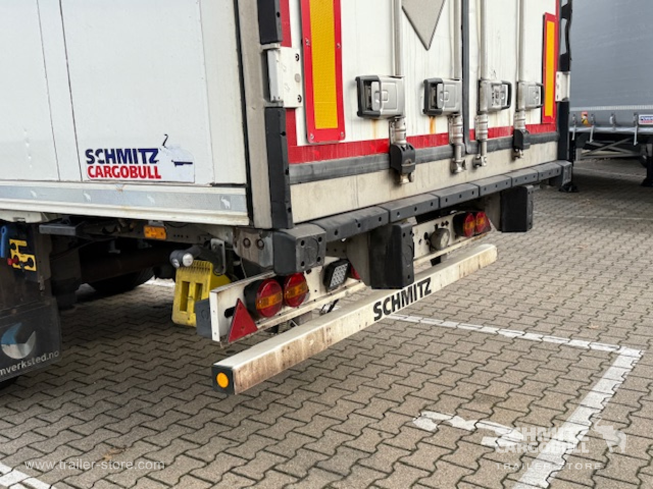 SCHMITZ Oplegger Vries Multitemp Double deck - Isothermal semi-trailer: picture 4 SCHMITZ Oplegger Vries Multitemp Double deck - Isothermal semi-trailer: picture 4