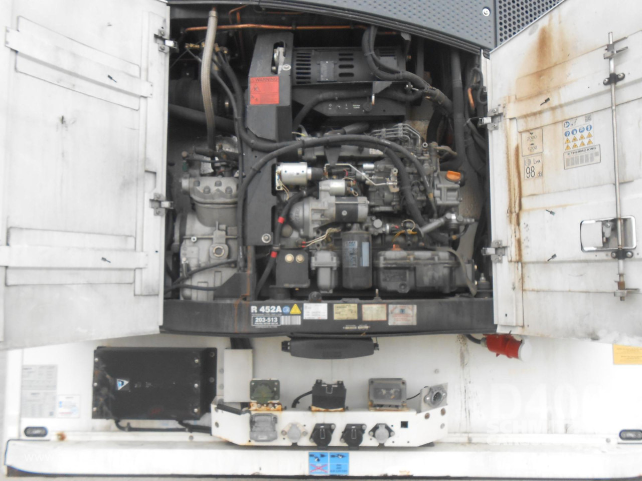 Isothermal semi-trailer SCHMITZ Reefer Multitemp Taillift: picture 13