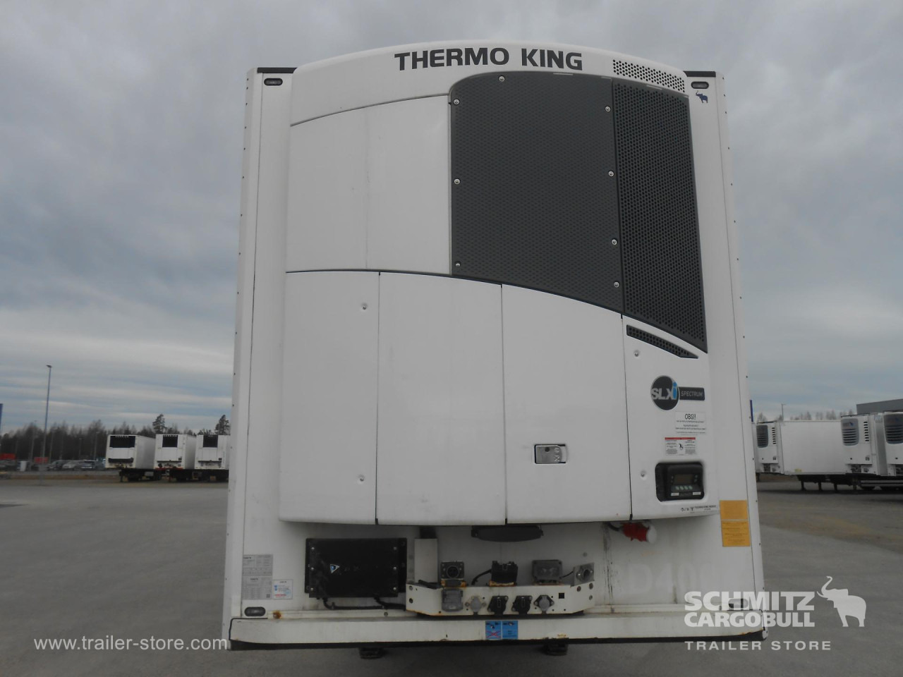 Isothermal semi-trailer SCHMITZ Reefer Multitemp Taillift: picture 12