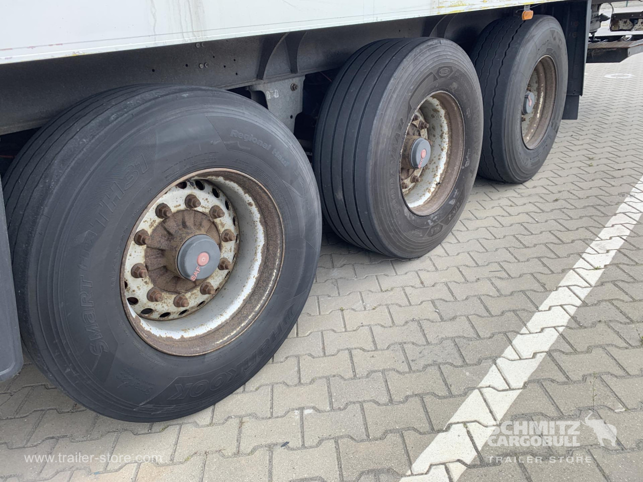 Isothermal semi-trailer SCHMITZ Reefer Standard Taillift: picture 14