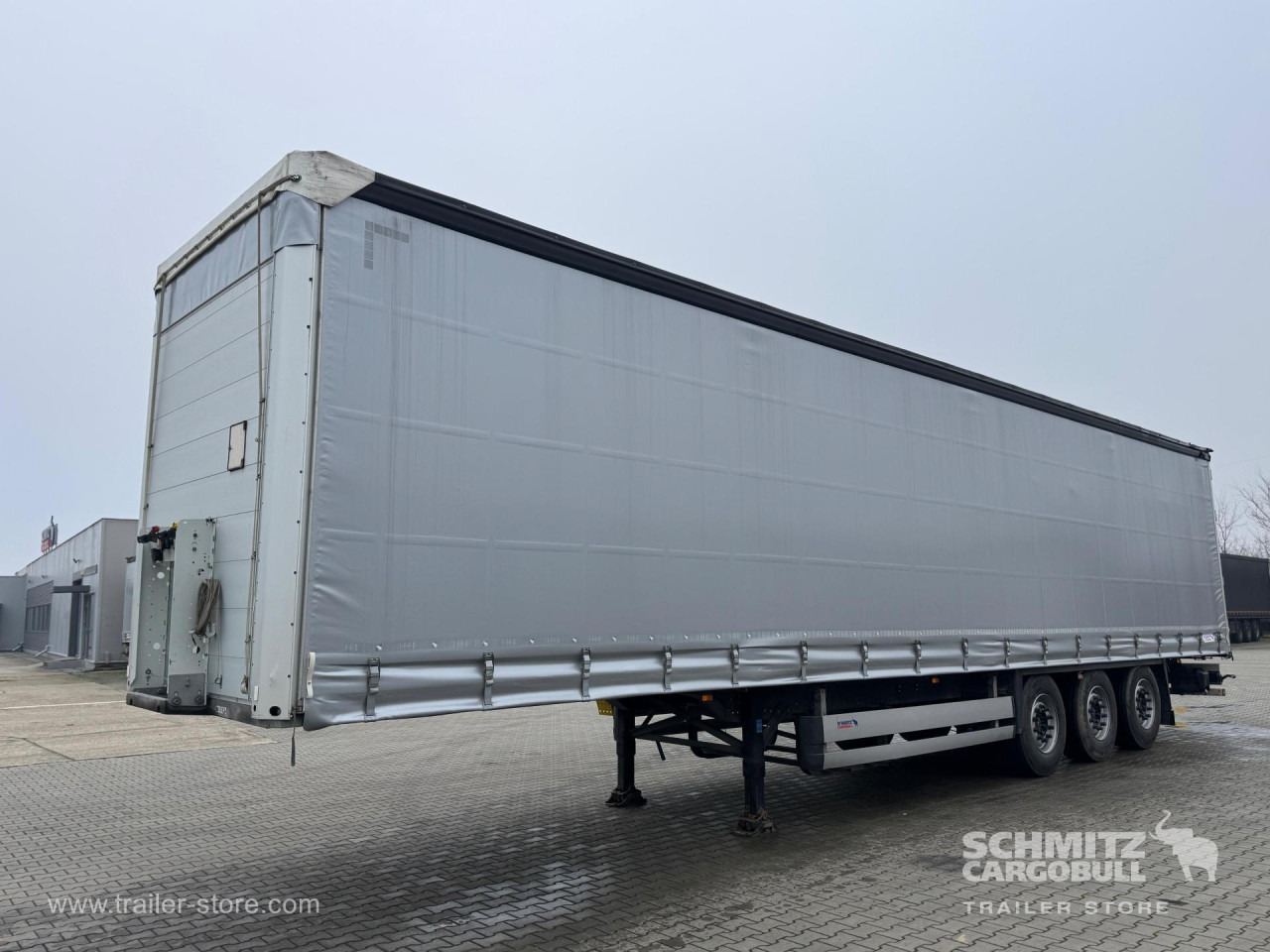 SCHMITZ Curtainsider Standard - Curtainsider semi-trailer: picture 4 SCHMITZ Curtainsider Standard - Curtainsider semi-trailer: picture 4