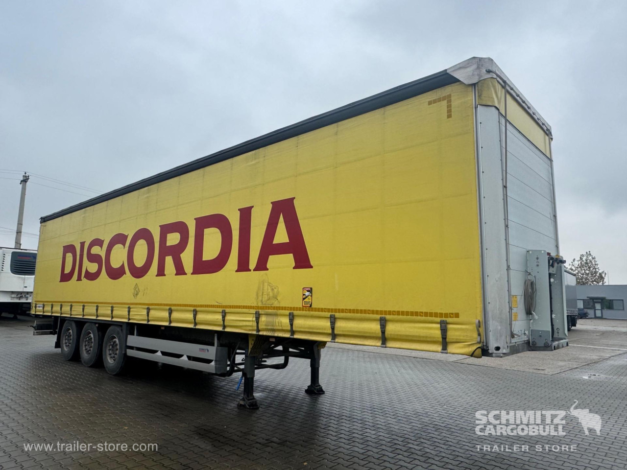 SCHMITZ Curtainsider Standard - Curtainsider semi-trailer: picture 4 SCHMITZ Curtainsider Standard - Curtainsider semi-trailer: picture 4