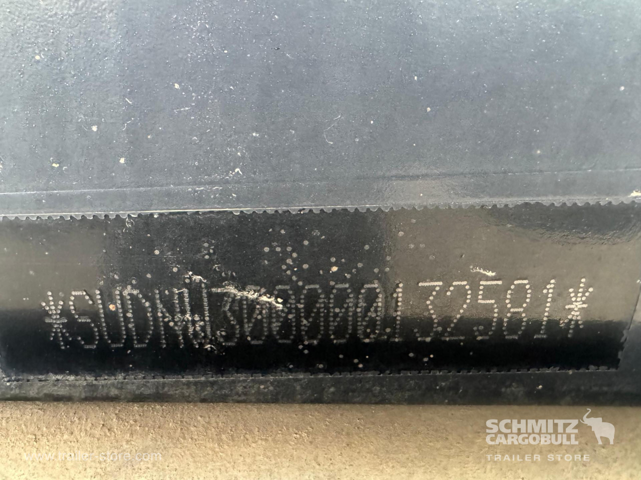 WIELTON Tipper Alu-square sided body 28m³ - Tipper semi-trailer: picture 2 WIELTON Tipper Alu-square sided body 28m³ - Tipper semi-trailer: picture 2