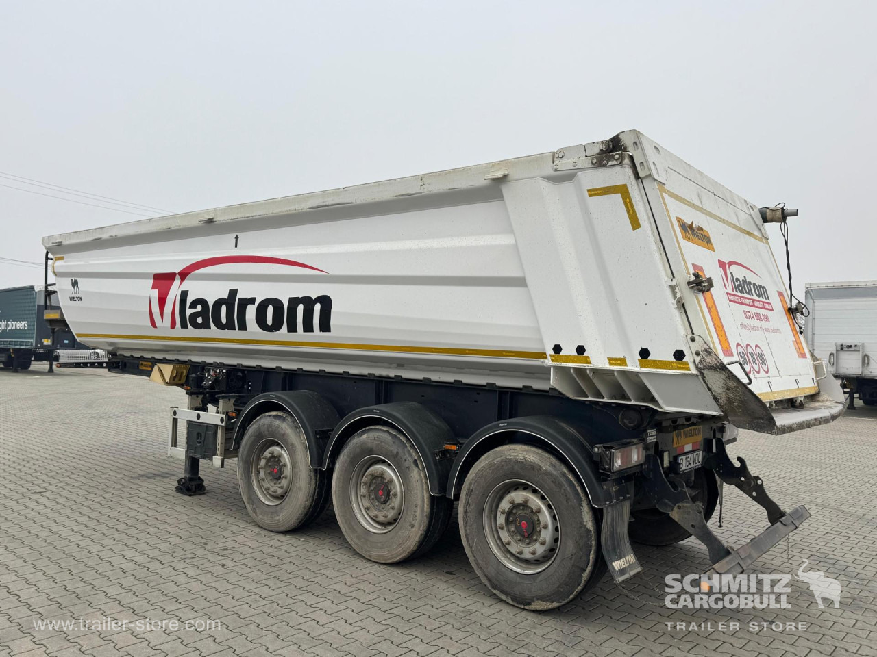 WIELTON Tipper Alu-square sided body 28m³ - Tipper semi-trailer: picture 5 WIELTON Tipper Alu-square sided body 28m³ - Tipper semi-trailer: picture 5