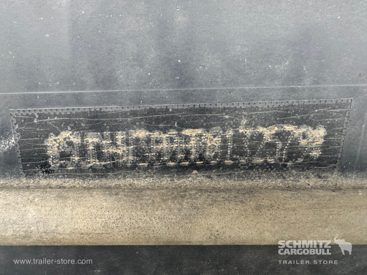 WIELTON Tipper Alu-square sided body 28m³ - Tipper semi-trailer: picture 2 WIELTON Tipper Alu-square sided body 28m³ - Tipper semi-trailer: picture 2