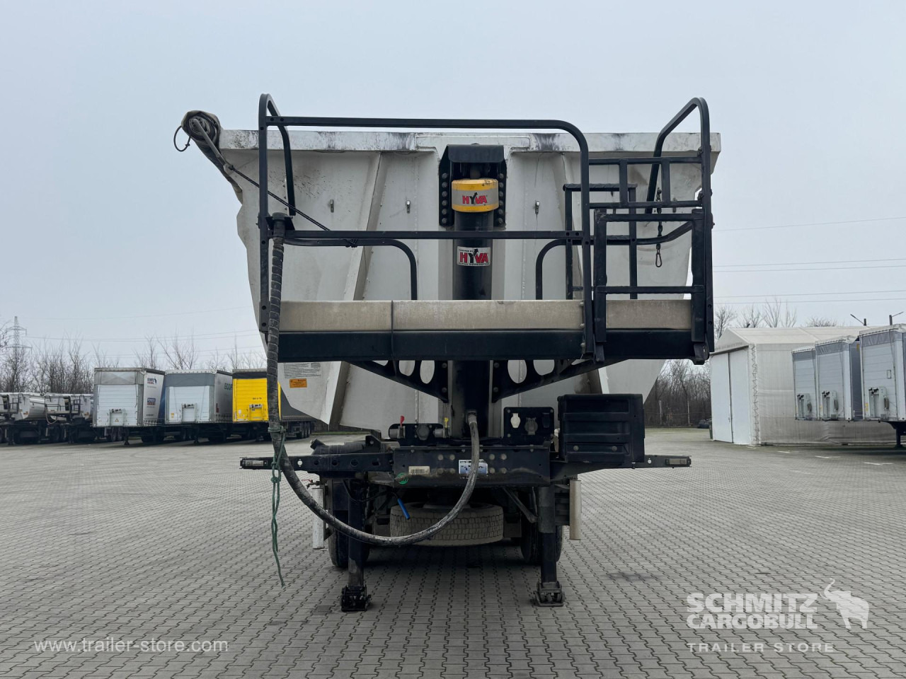 WIELTON Tipper Alu-square sided body 28m³ - Tipper semi-trailer: picture 5 WIELTON Tipper Alu-square sided body 28m³ - Tipper semi-trailer: picture 5