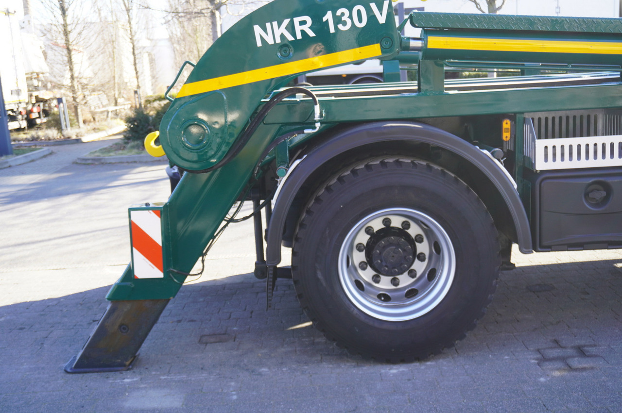 Skip loader truck, Crane truck DAF LF 18.310 E6 / Skip loader Fornal NKR 130V / HDS HMF 735 K2 / Manual gearbox: picture 16 Skip loader truck, Crane truck DAF LF 18.310 E6 / Skip loader Fornal NKR 130V / HDS HMF 735 K2 / Manual gearbox: picture 16