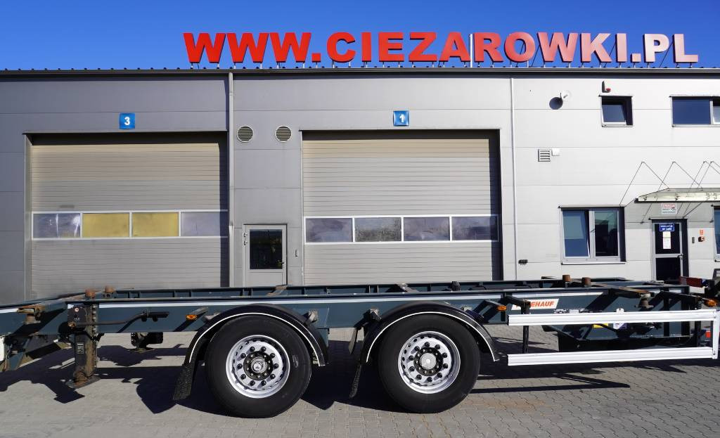 Fruehauf Trailer BDF (NEW) 6,000 km !!! - Container transporter/ Swap body trailer: picture 1 Fruehauf Trailer BDF (NEW) 6,000 km !!! - Container transporter/ Swap body trailer: picture 1