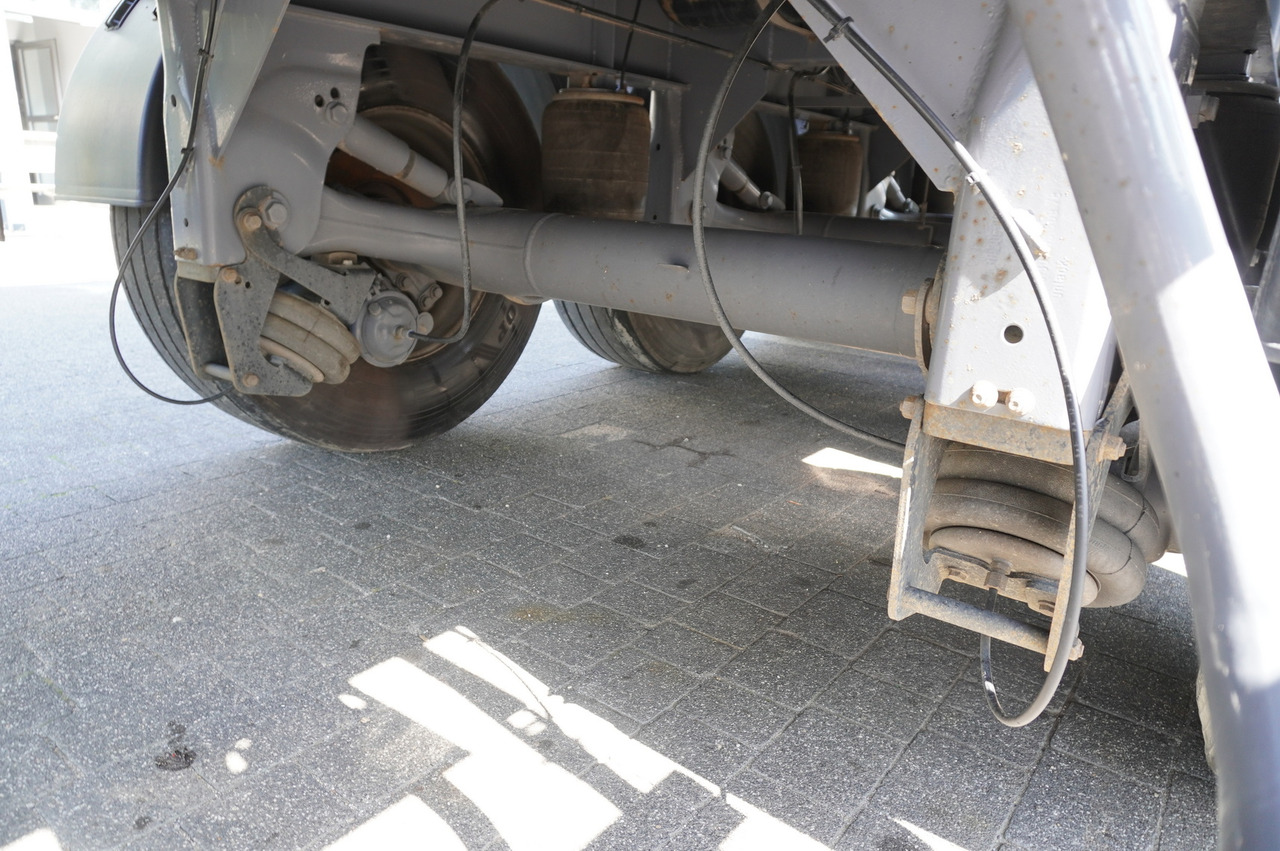 Tipper semi-trailer GRAS aluminum tipper semi-trailer 48 m³: picture 19