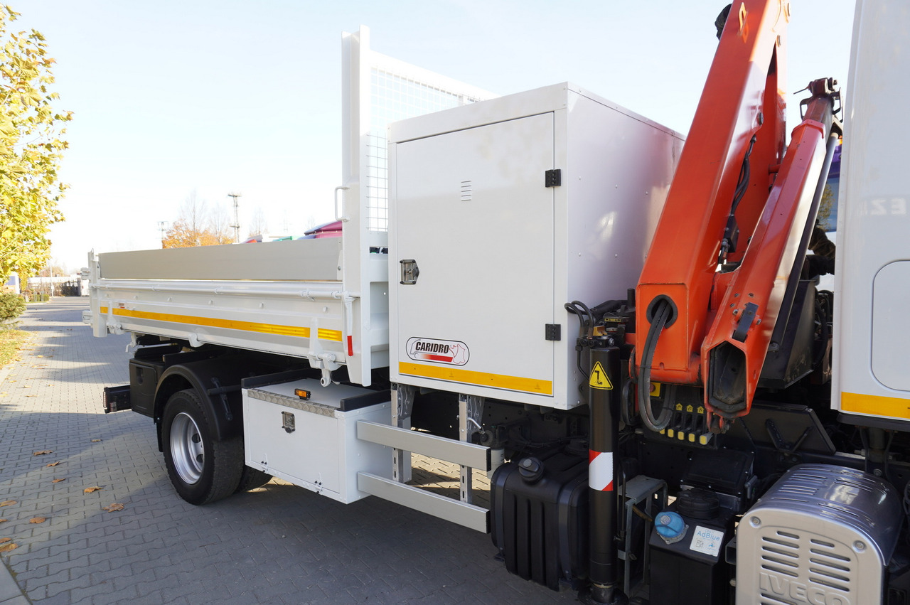 Leasing of IVECO Eurocargo 120E18 Crane Palfinger / 3-way tipper / sleeper cab IVECO Eurocargo 120E18 Crane Palfinger / 3-way tipper / sleeper cab: picture 22