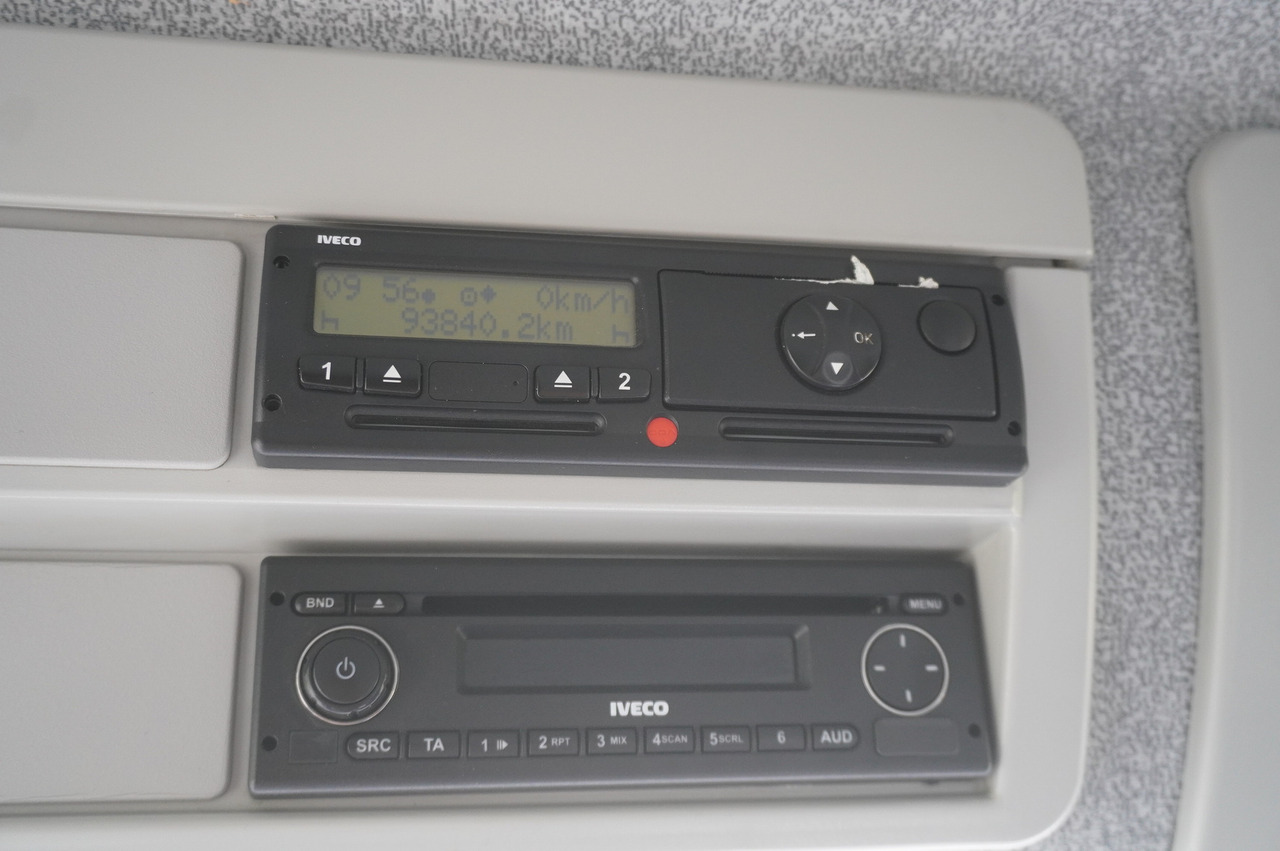 IVECO Eurocargo 150 E25 / 90 tho. km !!! / Tow truck - Tow truck: picture 3 IVECO Eurocargo 150 E25 / 90 tho. km !!! / Tow truck - Tow truck: picture 3