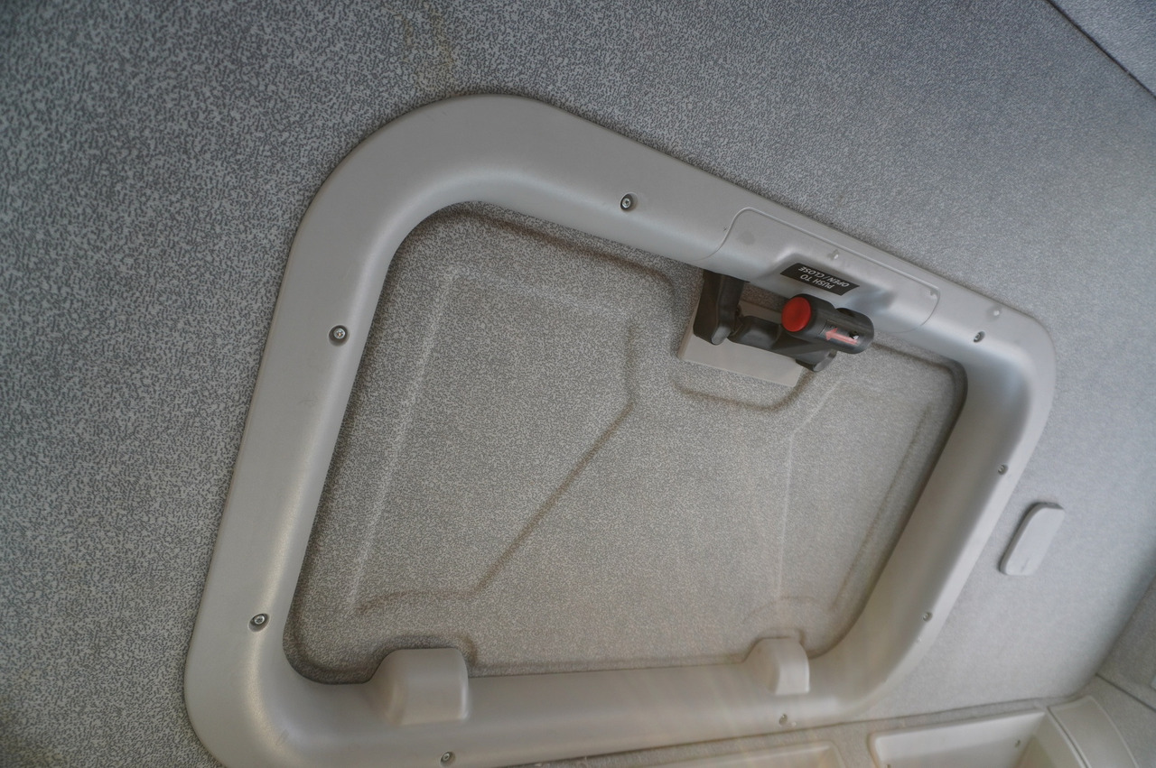 Leasing of IVECO Stralis 19.310 4x2 E6 / 100 tho. kilometers! / FASSI F135A.0.22 / 430 MTH! / remote control / rotator / 16 EPAL flatbed IVECO Stralis 19.310 4x2 E6 / 100 tho. kilometers! / FASSI F135A.0.22 / 430 MTH! / remote control / rotator / 16 EPAL flatbed: picture 16