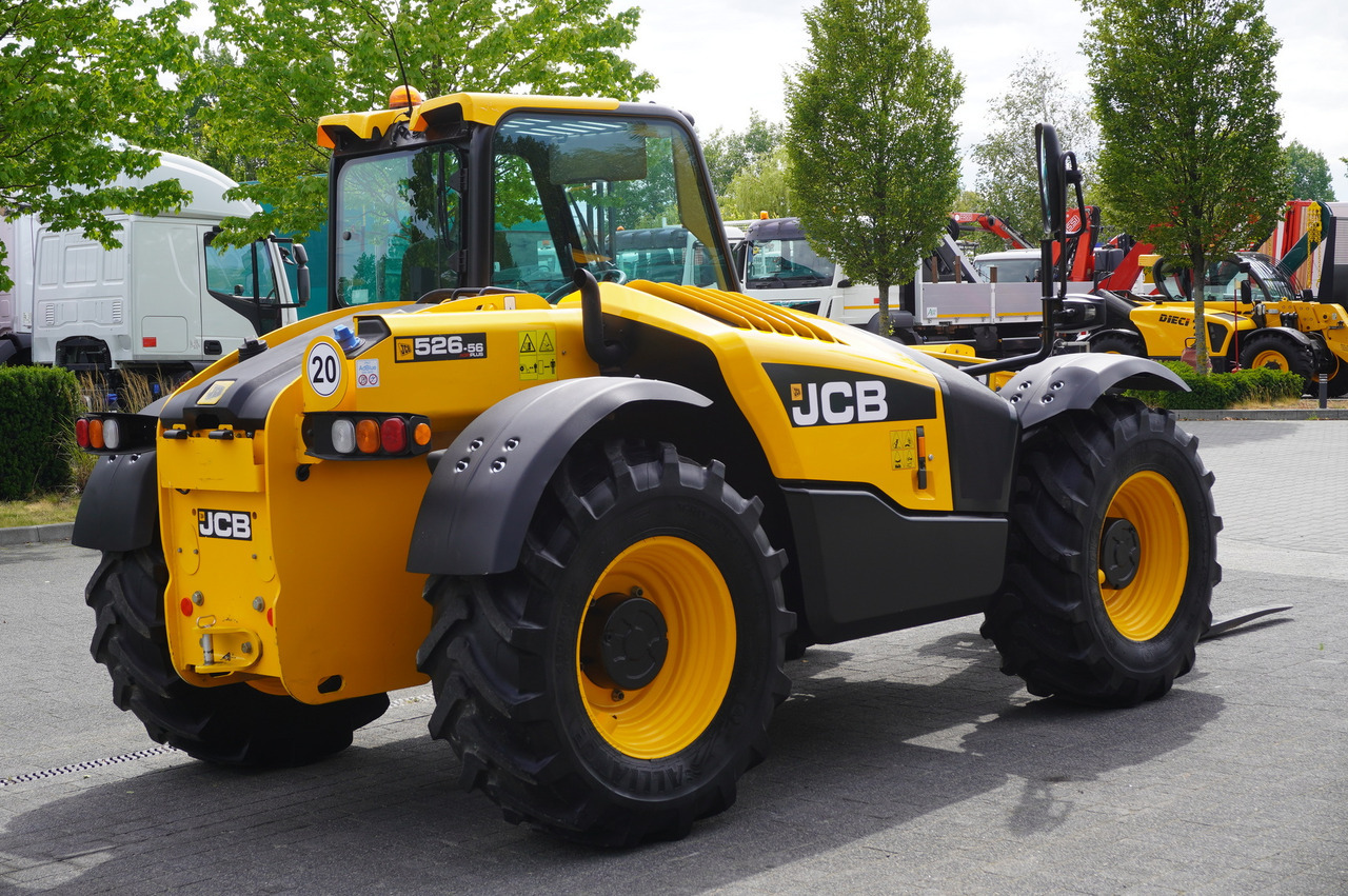 JCB 526-56 AGRI Plus / 5.6 m telescopic loader / joystick - Telescopic handler: picture 5 JCB 526-56 AGRI Plus / 5.6 m telescopic loader / joystick - Telescopic handler: picture 5