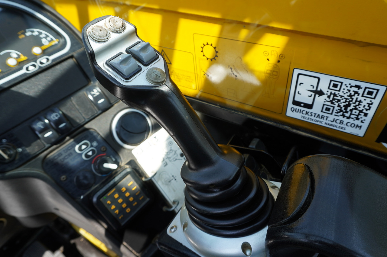 Leasing of JCB 540-200 Telescopic Loader / 20 m reach / joystick JCB 540-200 Telescopic Loader / 20 m reach / joystick: picture 28