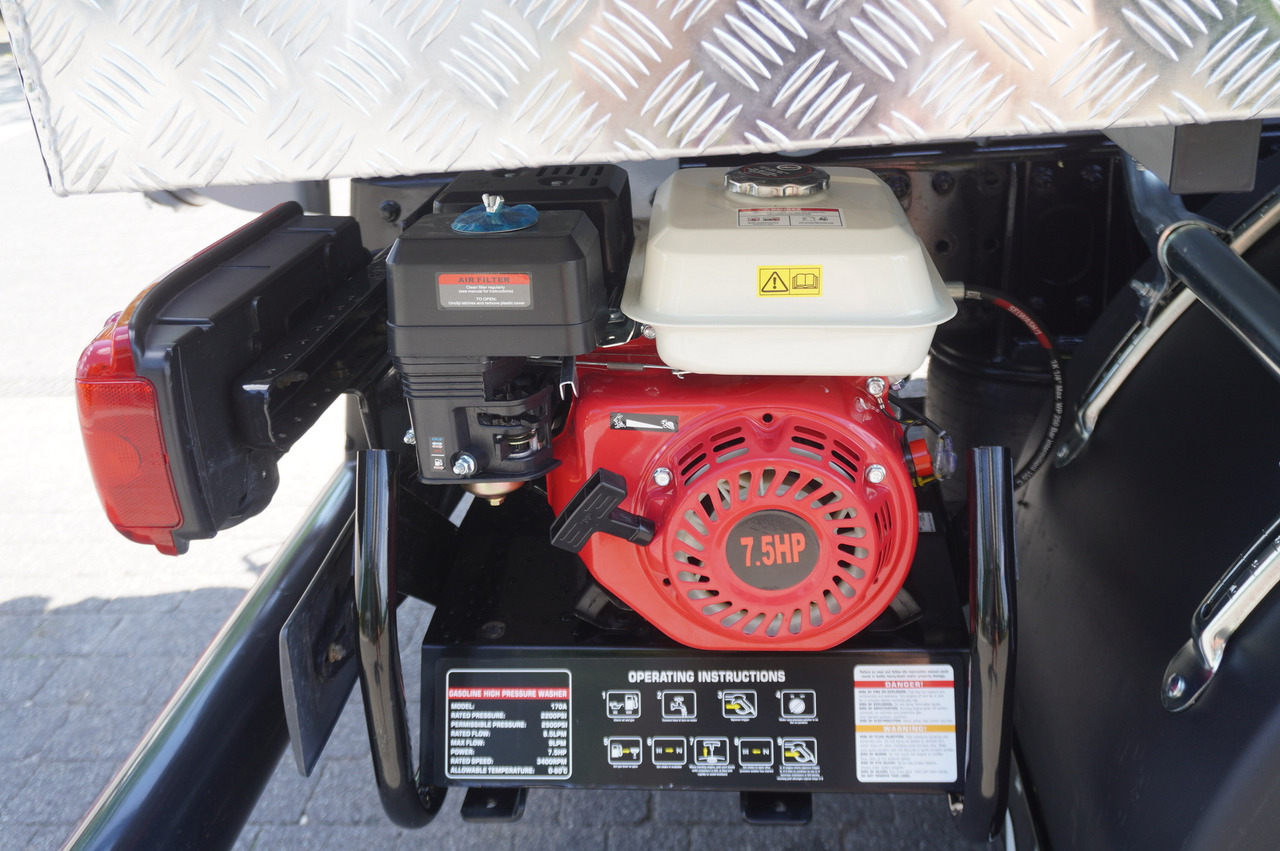 Tank truck MAN TGM 15.250 / NEW septic tank (07/2025) superstructure 8000 l / 160 tho. km!: picture 13