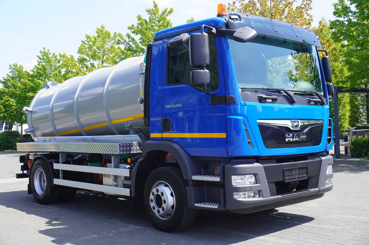 Tank truck MAN TGM 15.250 / NEW septic tank (07/2025) superstructure 8000 l / 160 tho. km!: picture 6