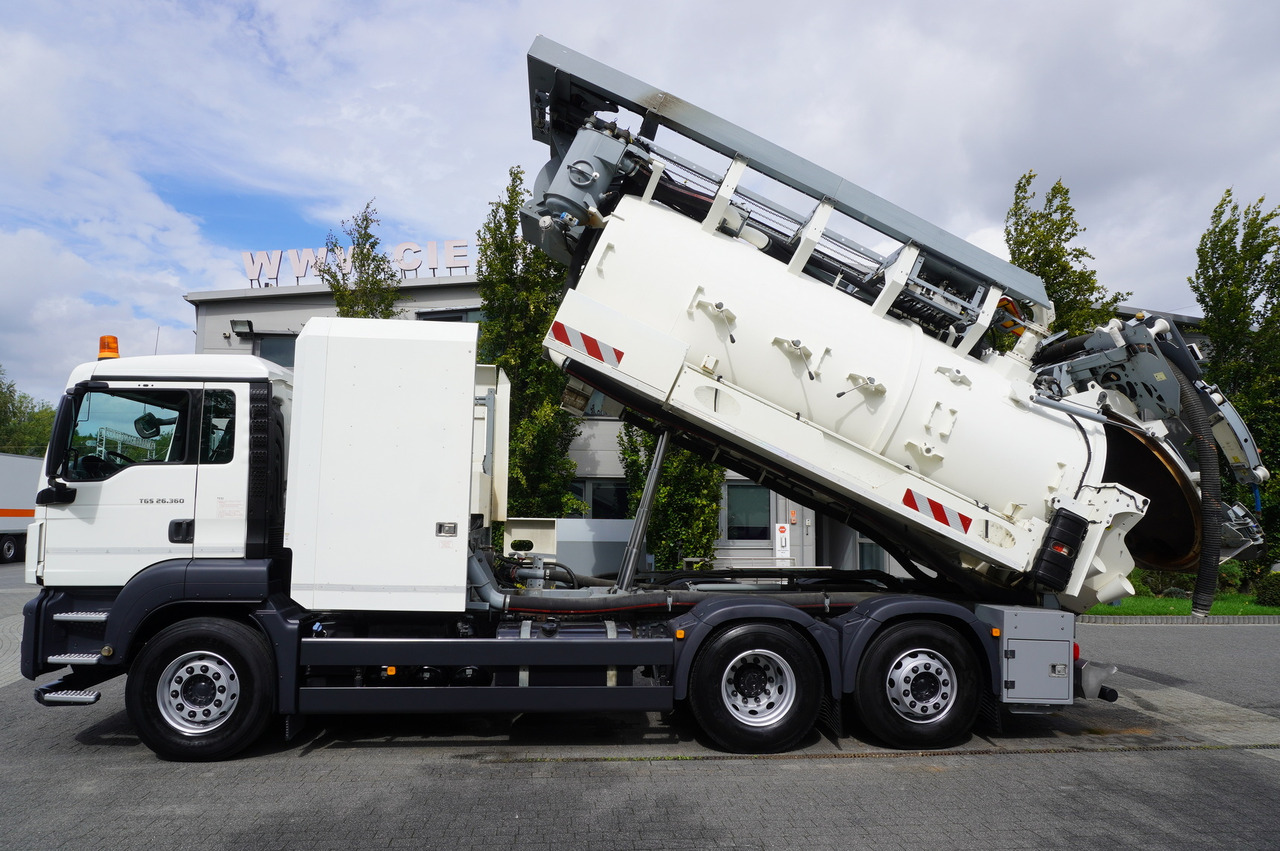 MAN TGS 26.360 E6 / RIVARD sewage cleaner 18 m3 / 130 tho. km / steering axle / 2 units - Vacuum truck: picture 4 MAN TGS 26.360 E6 / RIVARD sewage cleaner 18 m3 / 130 tho. km / steering axle / 2 units - Vacuum truck: picture 4