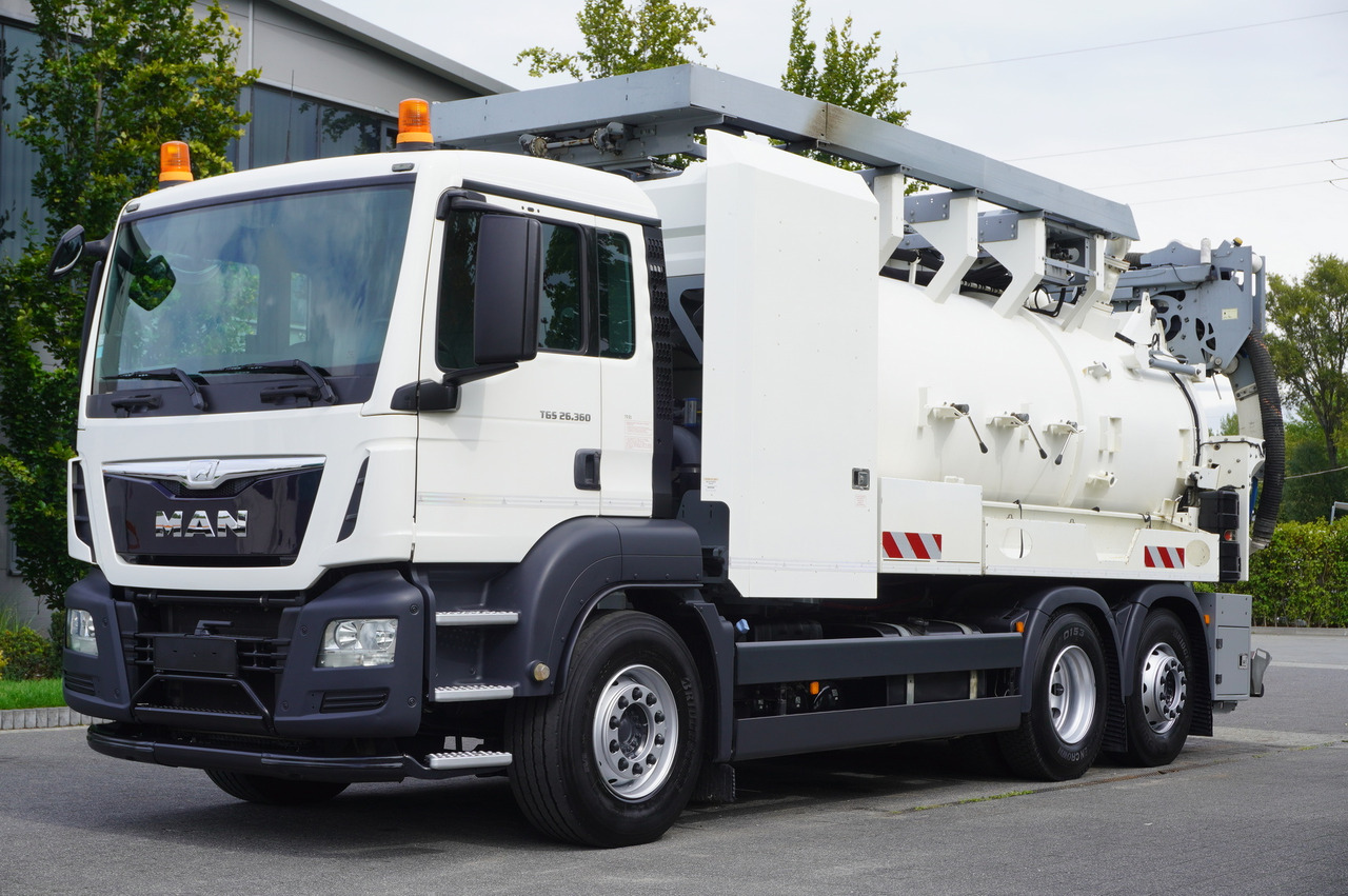 MAN TGS 26.360 E6 / RIVARD sewage cleaner 18 m3 / 130 tho. km / steering axle / 2 units - Vacuum truck: picture 2 MAN TGS 26.360 E6 / RIVARD sewage cleaner 18 m3 / 130 tho. km / steering axle / 2 units - Vacuum truck: picture 2