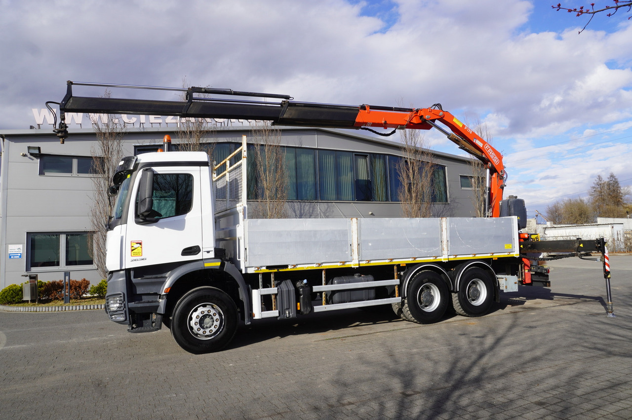 MERCEDES-BENZ AROCS 2636 Flatbed / HDS FASSI F175 7.7 T / 150,000 km - Mobile crane: picture 4 MERCEDES-BENZ AROCS 2636 Flatbed / HDS FASSI F175 7.7 T / 150,000 km - Mobile crane: picture 4