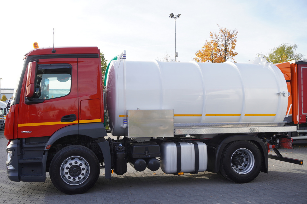Tank truck MERCEDES-BENZ Actros 1833 / 260 tho. km / NEW septic tank 11000 l: picture 6 Tank truck MERCEDES-BENZ Actros 1833 / 260 tho. km / NEW septic tank 11000 l: picture 6