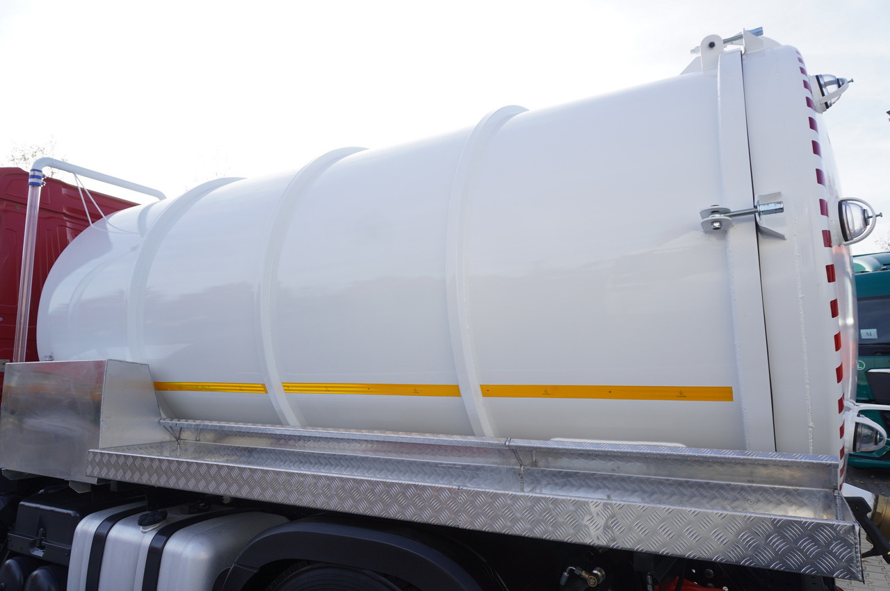 Tank truck MERCEDES-BENZ Actros 1833 / 260 tho. km / NEW septic tank 11000 l: picture 10 Tank truck MERCEDES-BENZ Actros 1833 / 260 tho. km / NEW septic tank 11000 l: picture 10