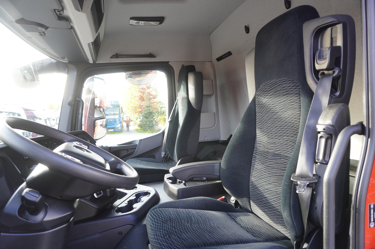 Tank truck MERCEDES-BENZ Actros 1833 / 260 tho. km / NEW septic tank 11000 l: picture 22 Tank truck MERCEDES-BENZ Actros 1833 / 260 tho. km / NEW septic tank 11000 l: picture 22