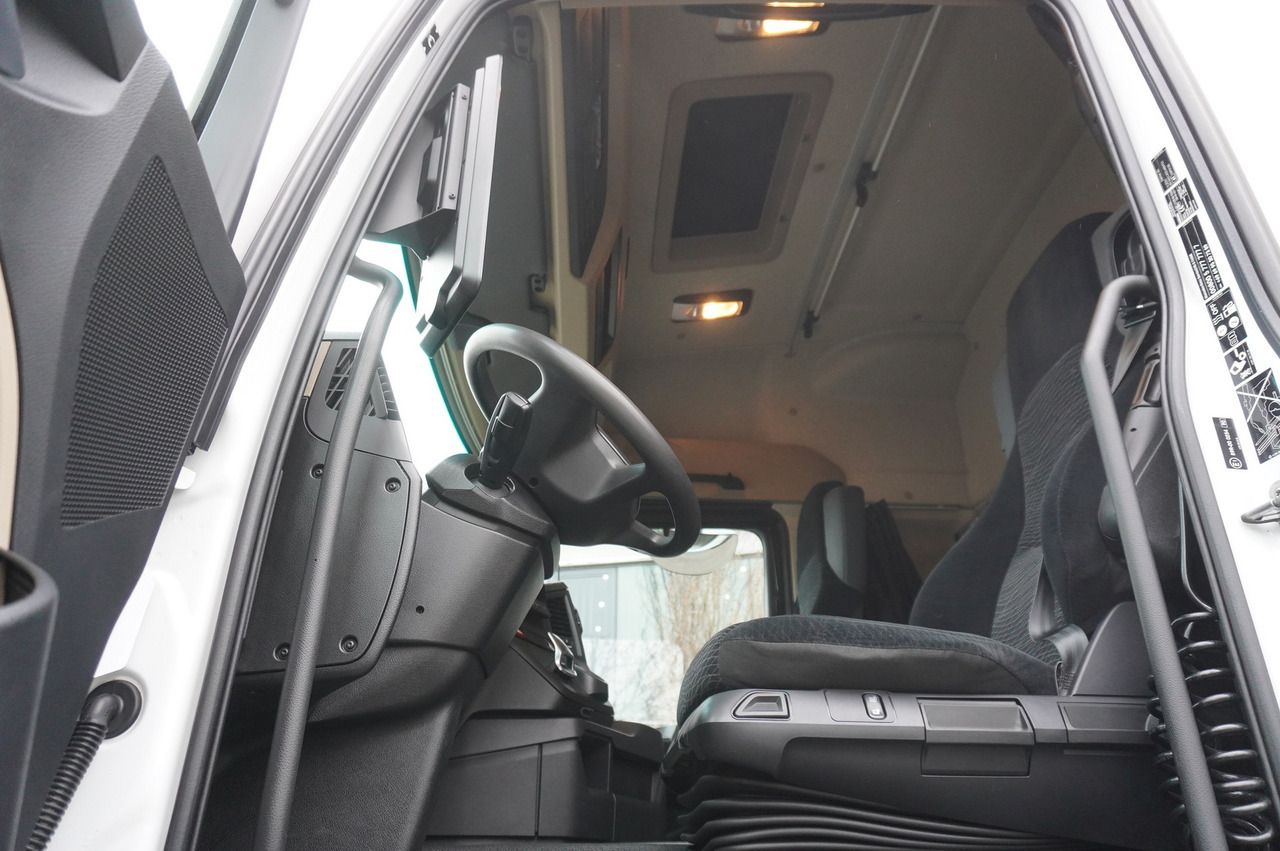 Leasing of MERCEDES-BENZ Actros 2545 6×2 MP5 / ADR / several units MERCEDES-BENZ Actros 2545 6×2 MP5 / ADR / several units: picture 15 Leasing of MERCEDES-BENZ Actros 2545 6×2 MP5 / ADR / several units MERCEDES-BENZ Actros 2545 6×2 MP5 / ADR / several units: picture 15