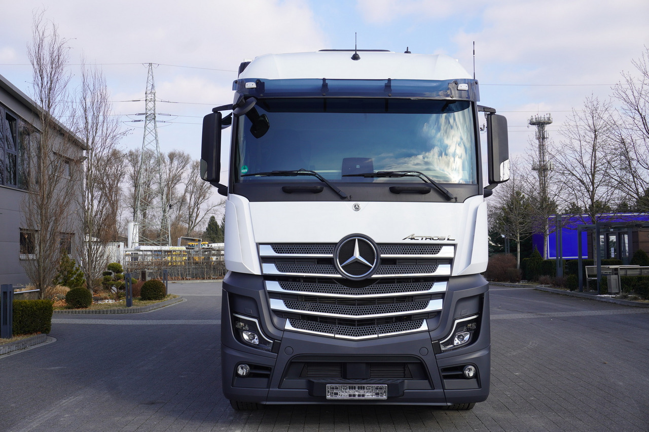 MERCEDES-BENZ Actros L 2545 / NEW Lamberet refrigerator / 2023 / 140 tho. km - Refrigerator truck: picture 2 MERCEDES-BENZ Actros L 2545 / NEW Lamberet refrigerator / 2023 / 140 tho. km - Refrigerator truck: picture 2