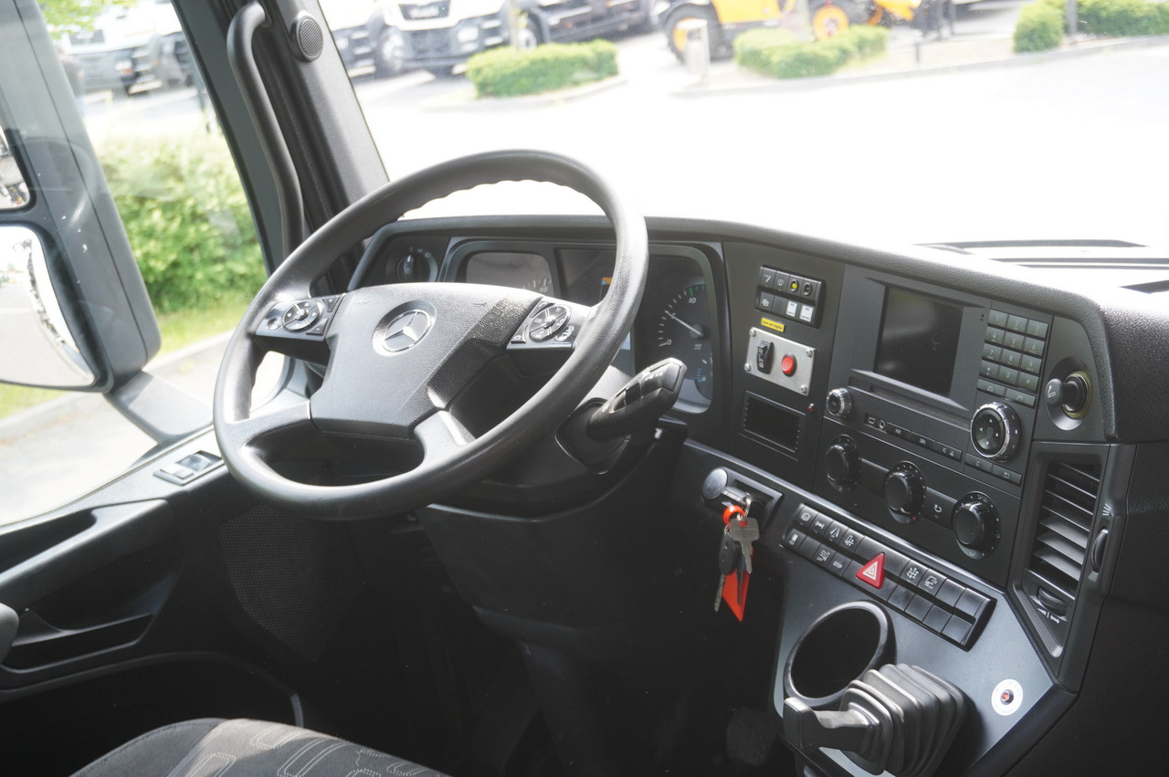 Crane truck, Crane truck MERCEDES-BENZ Arocs 1833 / 87,000 km!!! / Hds HIAB X-DUO 128 B-2 / three-sided tipper: picture 26