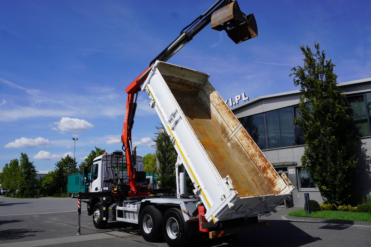 MERCEDES-BENZ Arocs 2636 / 6x4 / HDS Fassi / 3-Way Tipper / Bortmatic - Crane truck: picture 5 MERCEDES-BENZ Arocs 2636 / 6x4 / HDS Fassi / 3-Way Tipper / Bortmatic - Crane truck: picture 5