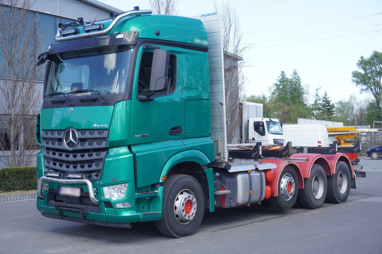 Mercedes-Benz Arocs 3563 8 × 4 / 630 HP / steered axle / Logging superstructure - Logging truck: picture 3 Mercedes-Benz Arocs 3563 8 × 4 / 630 HP / steered axle / Logging superstructure - Logging truck: picture 3