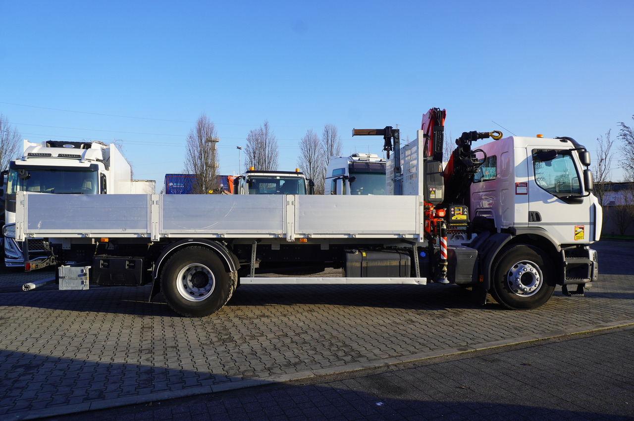 RENAULT C320 P 4x2 / FASSI crane 6 T / 140 MTH!!! / range 10 m / Flatbed 15 EPAL / 52 tho. km!!! - Crane truck: picture 5 RENAULT C320 P 4x2 / FASSI crane 6 T / 140 MTH!!! / range 10 m / Flatbed 15 EPAL / 52 tho. km!!! - Crane truck: picture 5