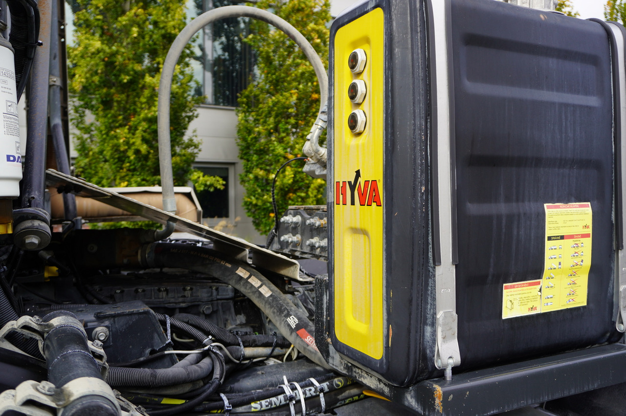 Leasing of TATRA Phoenix 8x8 Twin-Steer Quad/A dump truck / 30 tho. km TATRA Phoenix 8x8 Twin-Steer Quad/A dump truck / 30 tho. km: picture 18 Leasing of TATRA Phoenix 8x8 Twin-Steer Quad/A dump truck / 30 tho. km TATRA Phoenix 8x8 Twin-Steer Quad/A dump truck / 30 tho. km: picture 18