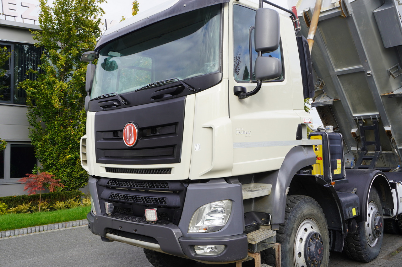 Leasing of TATRA Phoenix 8x8 Twin-Steer Quad/A dump truck / 30 tho. km TATRA Phoenix 8x8 Twin-Steer Quad/A dump truck / 30 tho. km: picture 28 Leasing of TATRA Phoenix 8x8 Twin-Steer Quad/A dump truck / 30 tho. km TATRA Phoenix 8x8 Twin-Steer Quad/A dump truck / 30 tho. km: picture 28