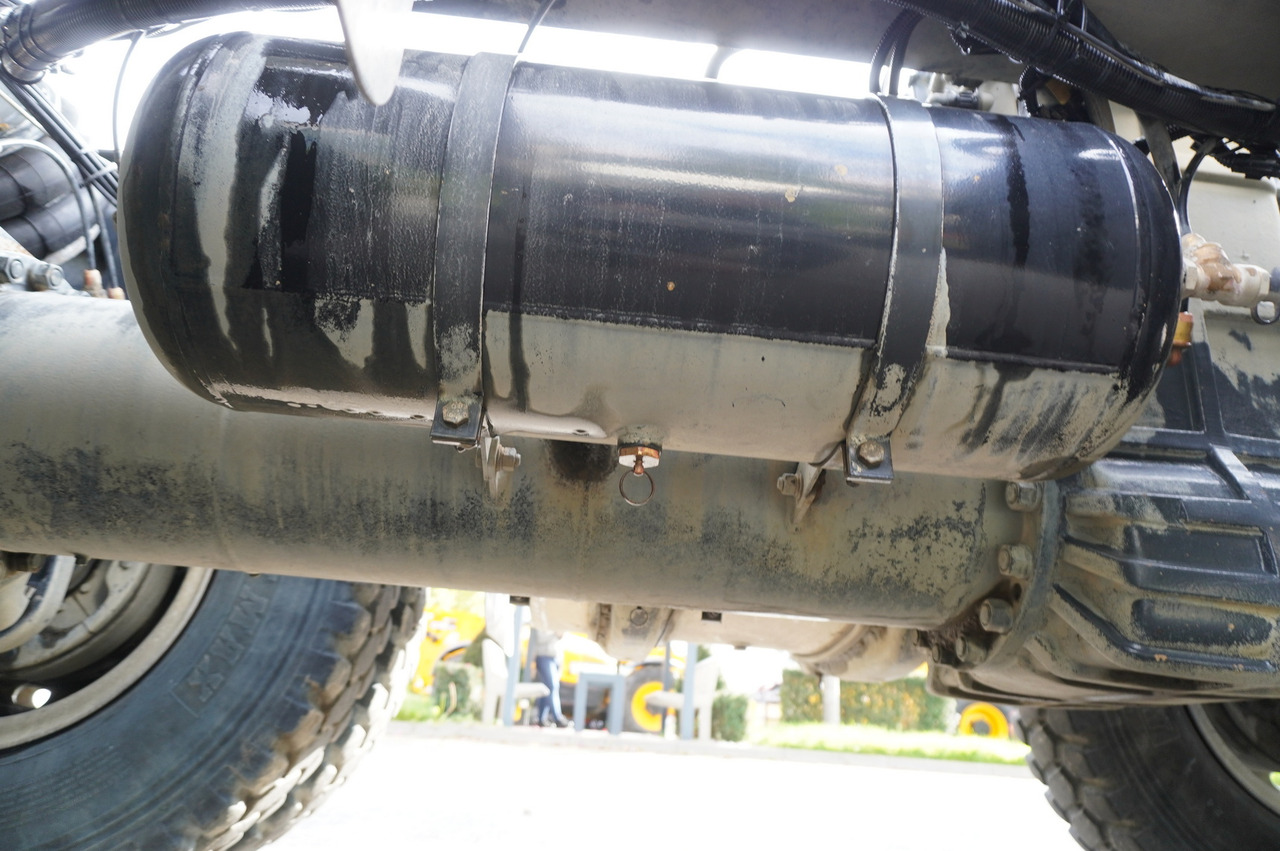 Leasing of TATRA Phoenix 8x8 Twin-Steer Quad/A dump truck / 30 tho. km TATRA Phoenix 8x8 Twin-Steer Quad/A dump truck / 30 tho. km: picture 26 Leasing of TATRA Phoenix 8x8 Twin-Steer Quad/A dump truck / 30 tho. km TATRA Phoenix 8x8 Twin-Steer Quad/A dump truck / 30 tho. km: picture 26