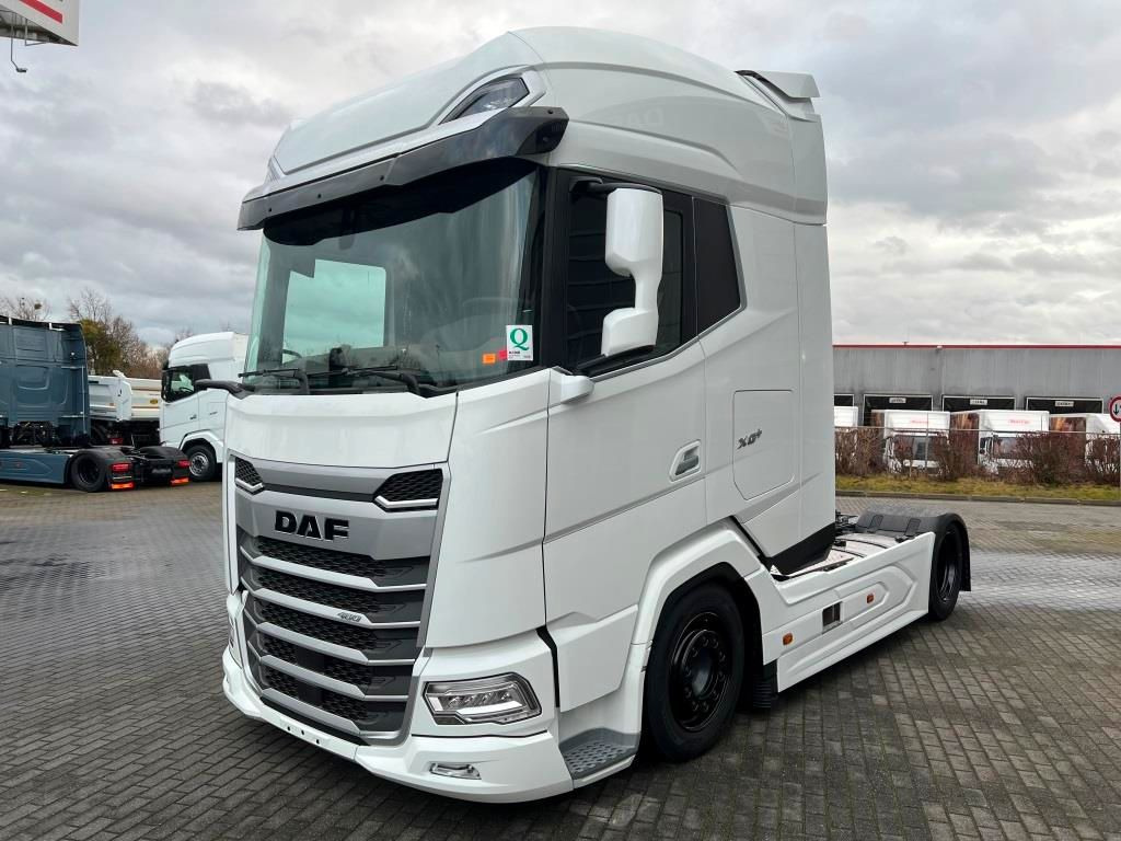 DAF XG+ 480 LD, MODELLJAHR 2025, Seitenverkleidungen - Tractor unit: picture 3 DAF XG+ 480 LD, MODELLJAHR 2025, Seitenverkleidungen - Tractor unit: picture 3