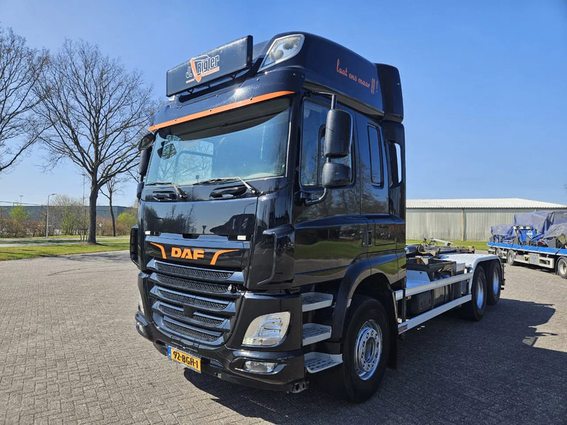 DAF CF 460 6X2 | 10 tyres | Hyva 22.57.S | Euro 6 | Retarder - Hook lift truck: picture 1 DAF CF 460 6X2 | 10 tyres | Hyva 22.57.S | Euro 6 | Retarder - Hook lift truck: picture 1