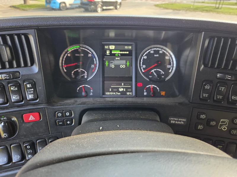 Scania R450 Topline 6x2 Retarder - Tractor unit: picture 5 Scania R450 Topline 6x2 Retarder - Tractor unit: picture 5