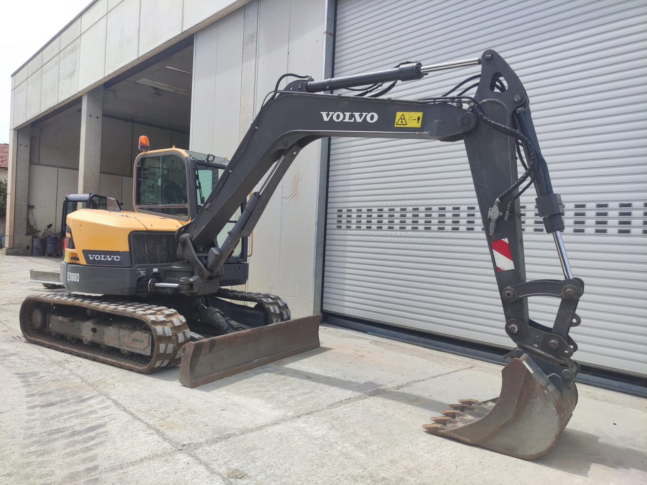 VOLVO ECR88D - Crawler excavator: picture 3 VOLVO ECR88D - Crawler excavator: picture 3